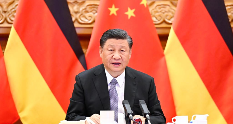 شي يدعو الصين وألمانيا إلى الاستفادة بشكل أفضل من الدور البناء والتوجيهي للعلاقات الثنائية