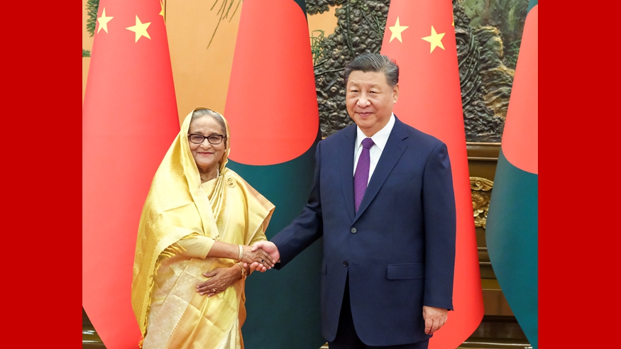 شي يلتقي رئيسة وزراء بنجلاديش ويعلنان رفع مستوى العلاقات الثنائية